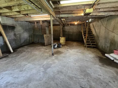 3394 Vt Route 155 Mount Holly VT 05758