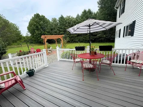 86 Chamberlain Street Rochester NH 03867