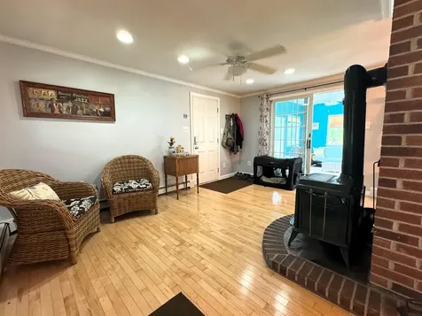 86 Chamberlain Street Rochester NH 03867