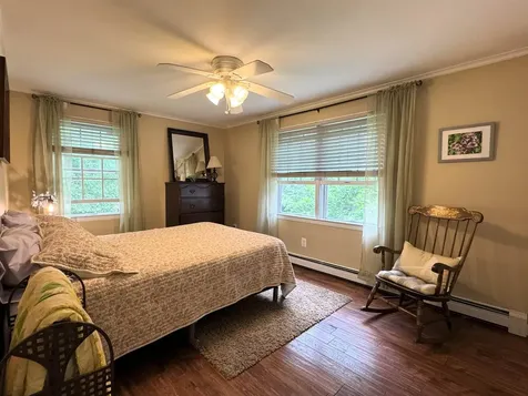 86 Chamberlain Street Rochester NH 03867
