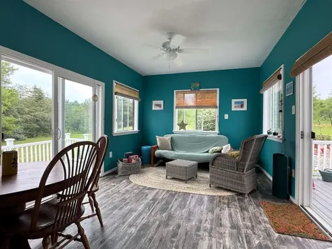 86 Chamberlain Street Rochester NH 03867