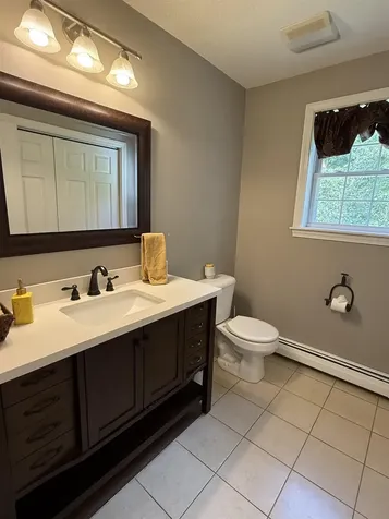 6 Ida Lane Raymond NH 03077