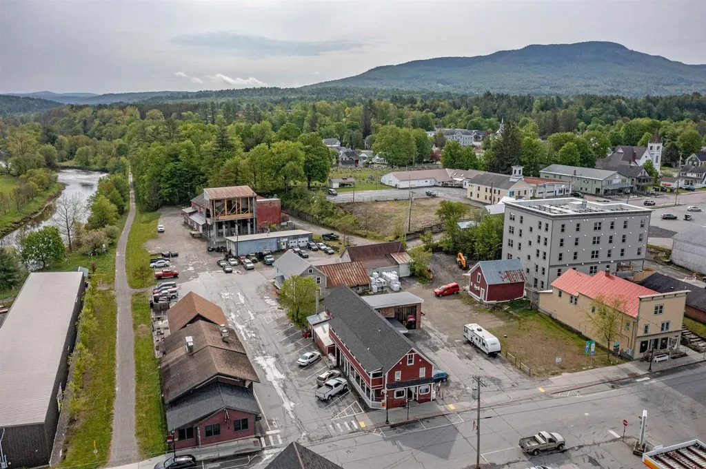 140 Portland Street Morristown VT 05661