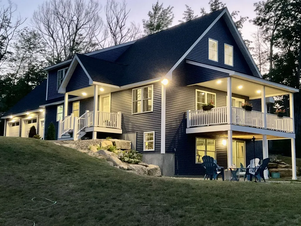 2318 West Side Road Conway NH 03860