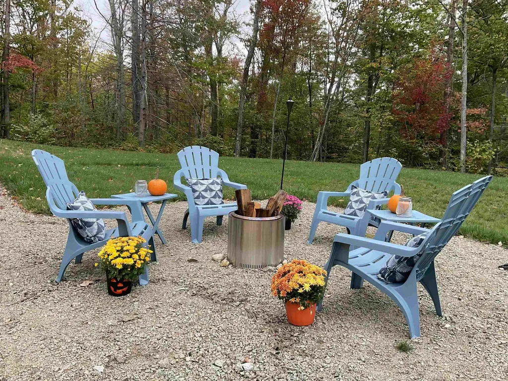 2318 West Side Road Conway NH 03860