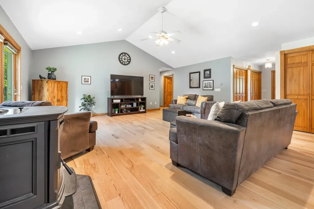 145 Stearns Drive Bethel VT 05032