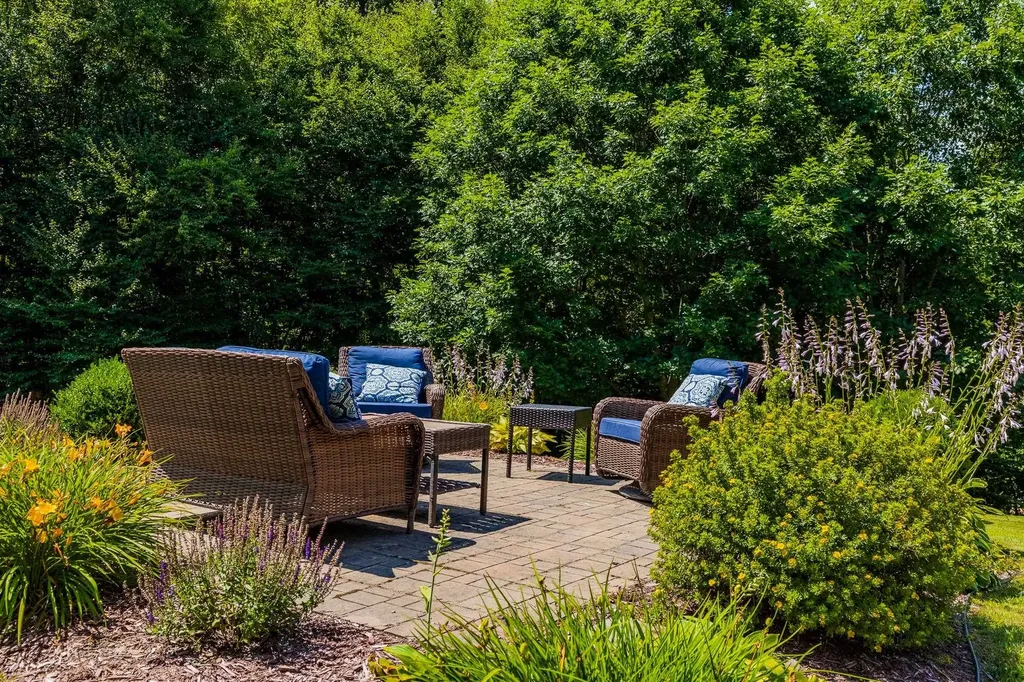 145 Stearns Drive Bethel VT 05032