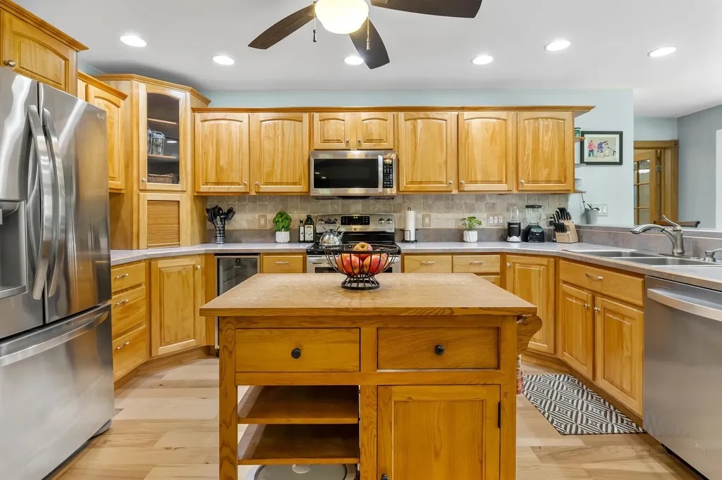 145 Stearns Drive Bethel VT 05032