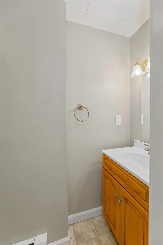 42 Cromwell Drive Rindge NH 03441