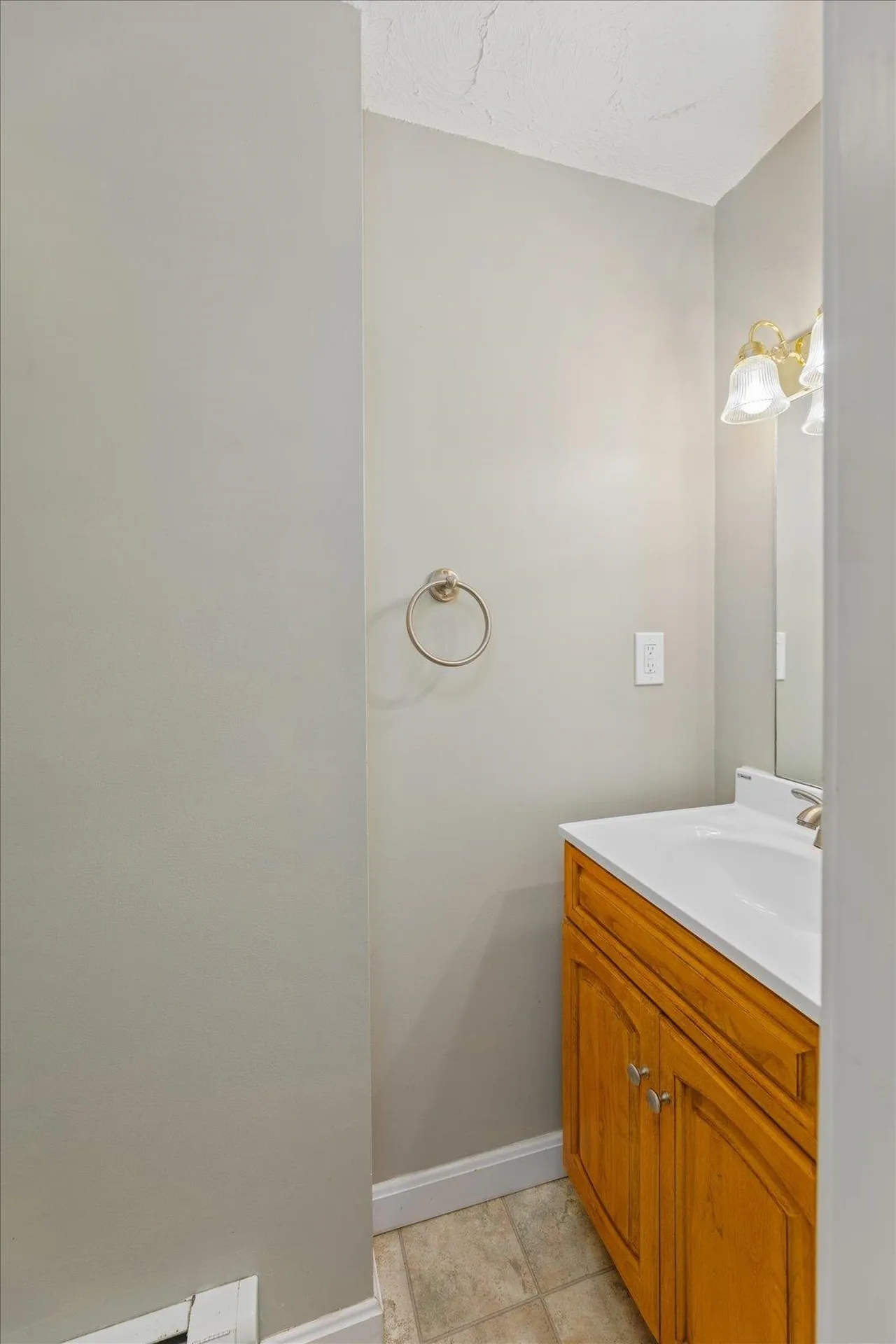 42 Cromwell Drive Rindge NH 03441