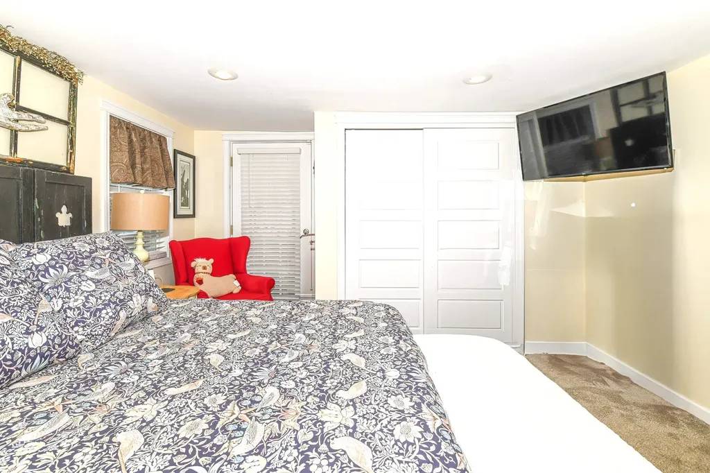 83 Maple Street Fryeburg ME 04037