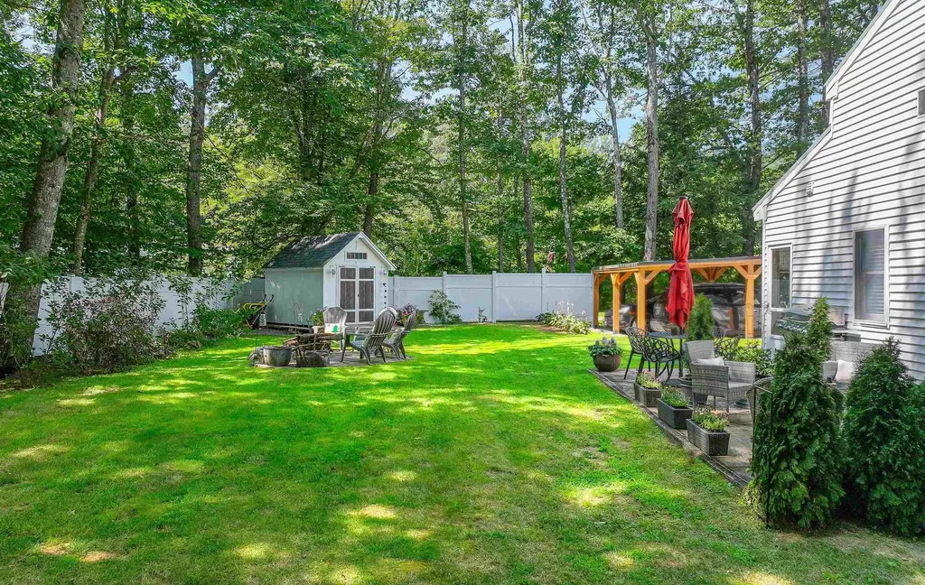 83 Maple Street Fryeburg ME 04037