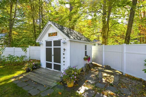 83 Maple Street Fryeburg ME 04037