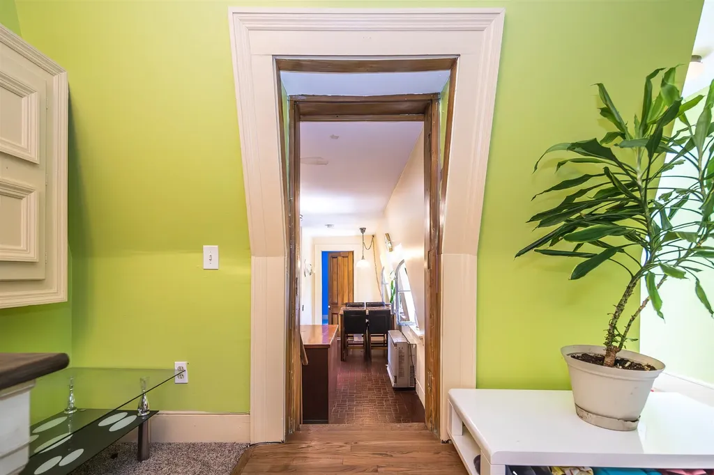 79 Pine Street Rutland City VT 05701