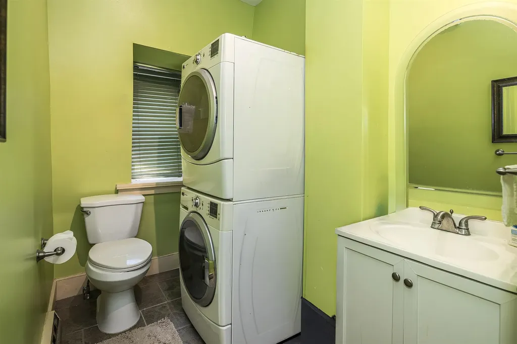 79 Pine Street Rutland City VT 05701