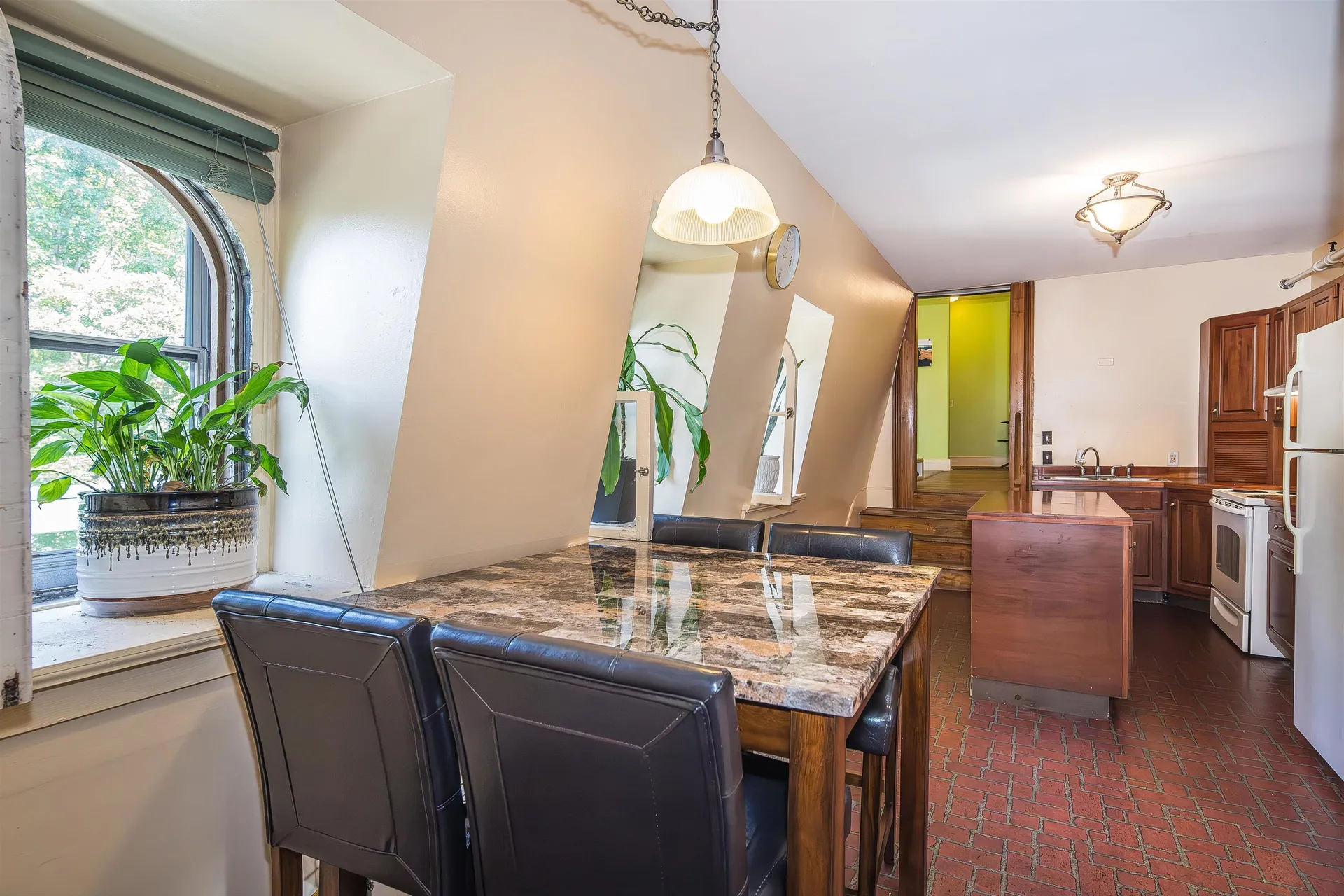 79 Pine Street Rutland City VT 05701