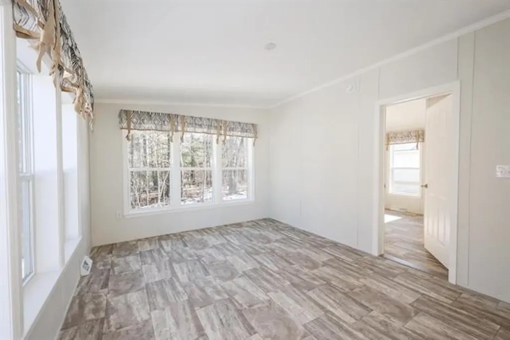 27 Firelite Road Conway NH 03818