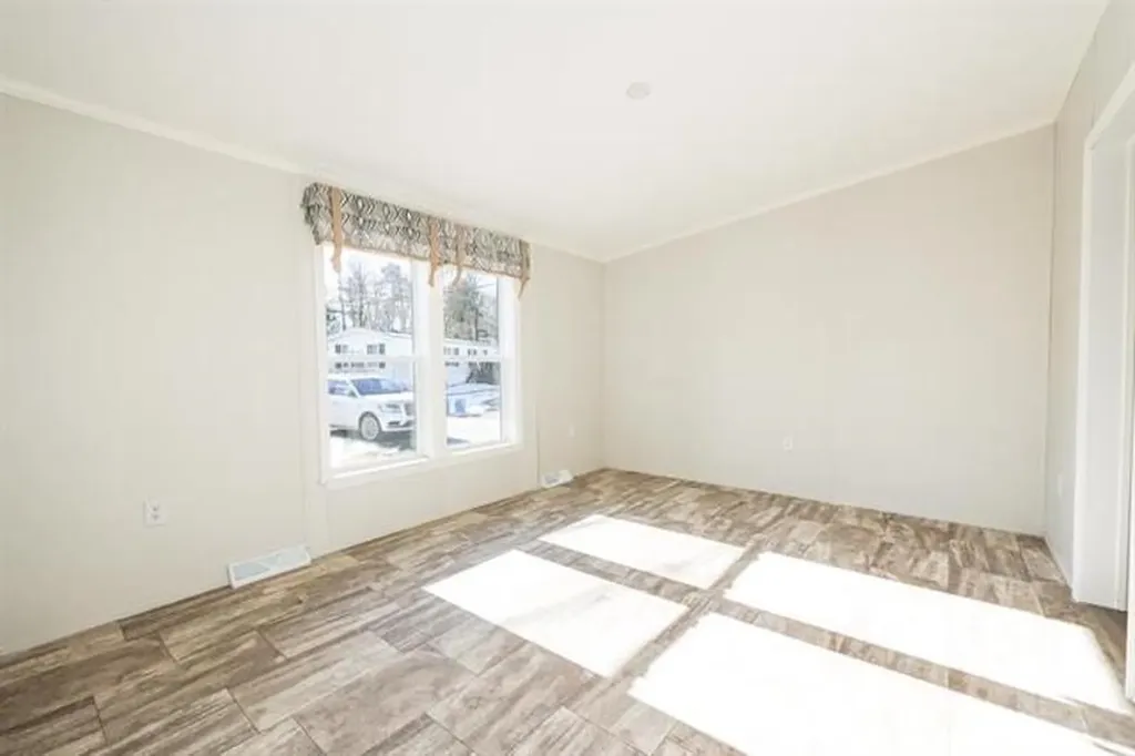 27 Firelite Road Conway NH 03818