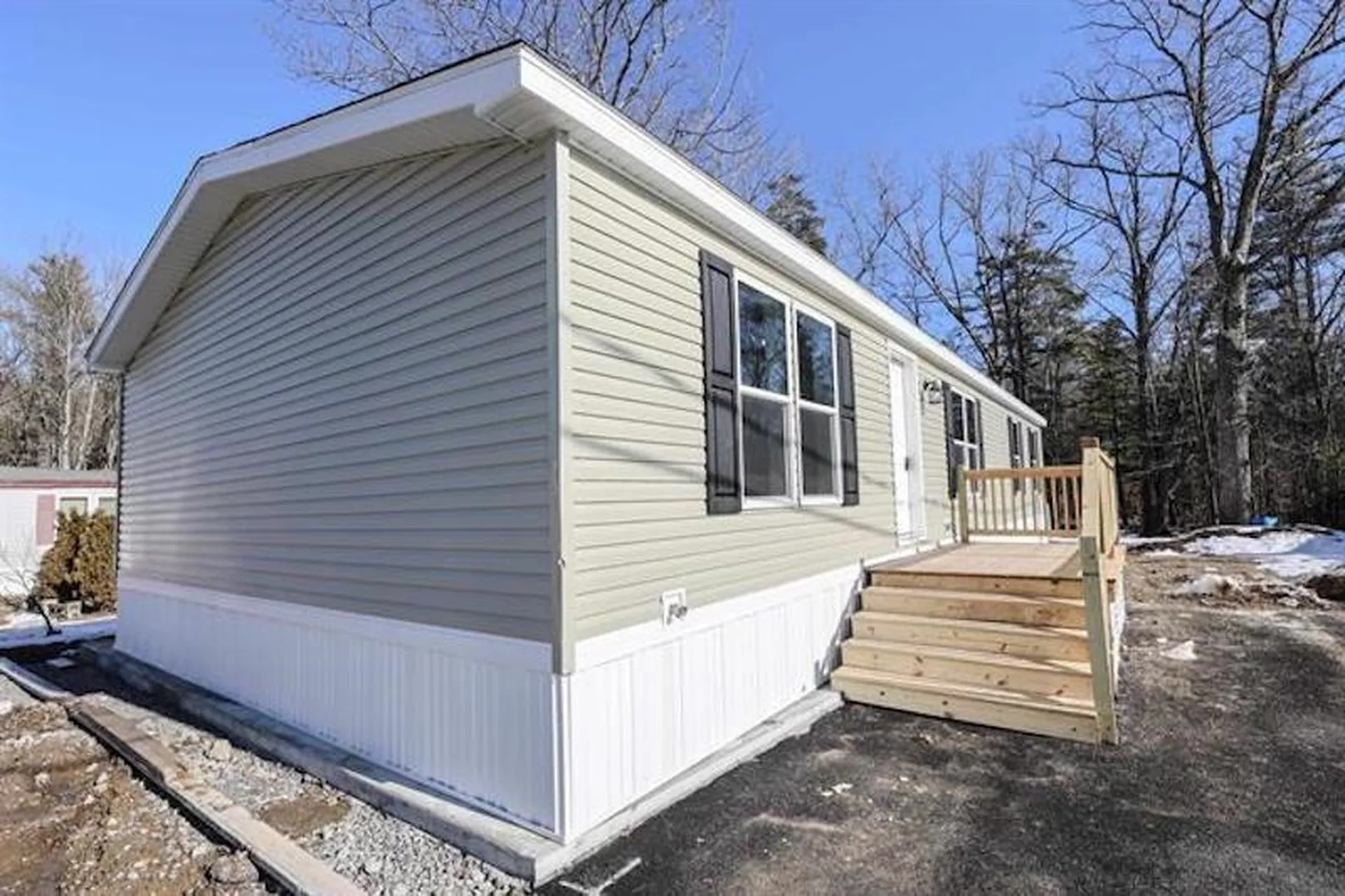 27 Firelite Road Conway NH 03818