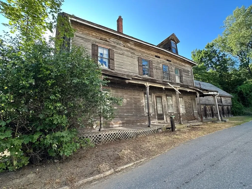 32 Main Street Hinsdale NH 03451