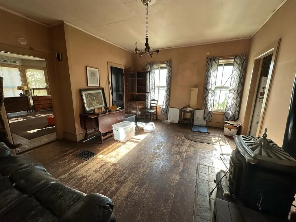 32 Main Street Hinsdale NH 03451