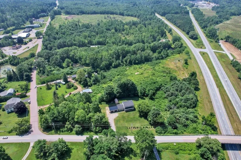 24 Bartlett Road Milton VT 05468