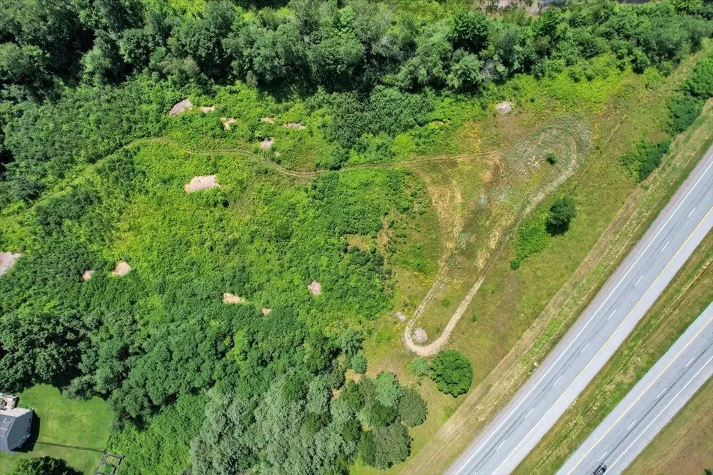 24 Bartlett Road Milton VT 05468