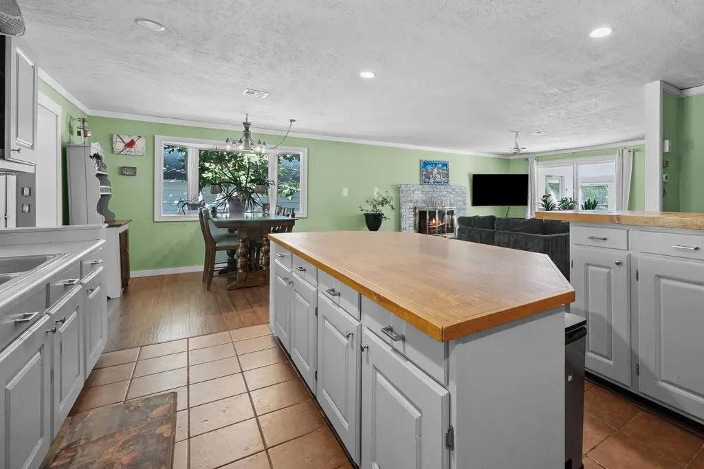 41 Linden Road Conway NH 03860