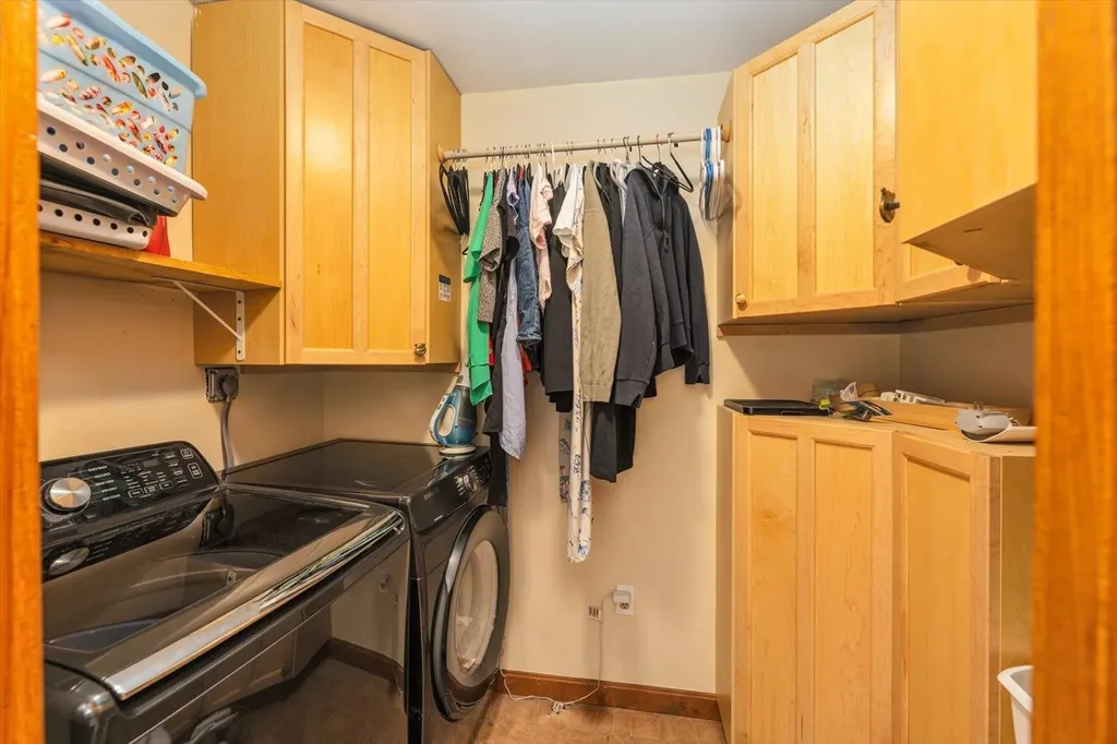 178 Forest Avenue Swanzey NH 03446