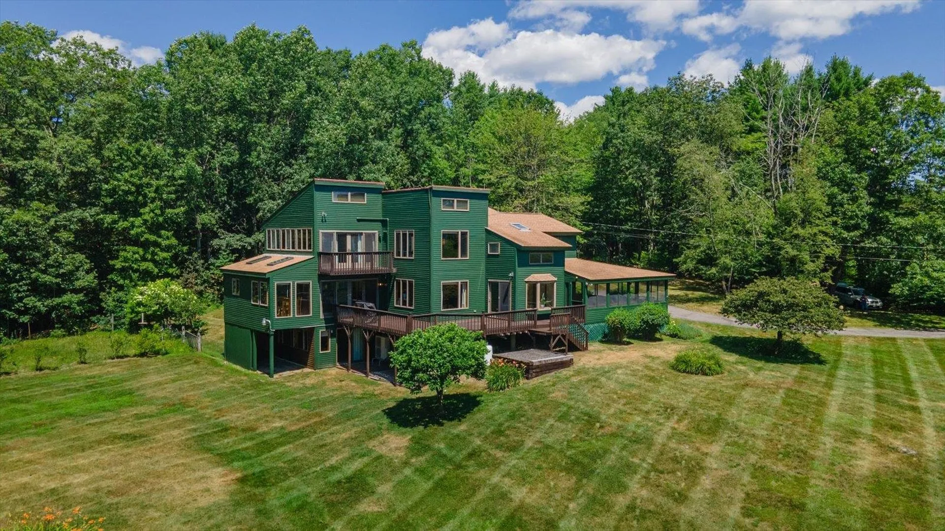 178 Forest Avenue Swanzey NH 03446