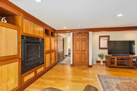 178 Forest Avenue Swanzey NH 03446