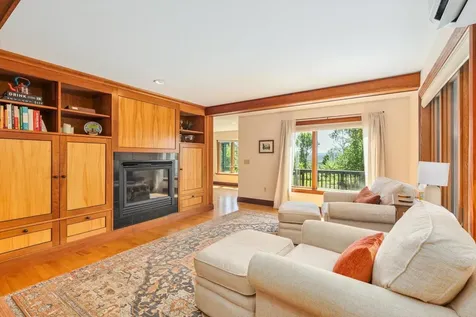 178 Forest Avenue Swanzey NH 03446