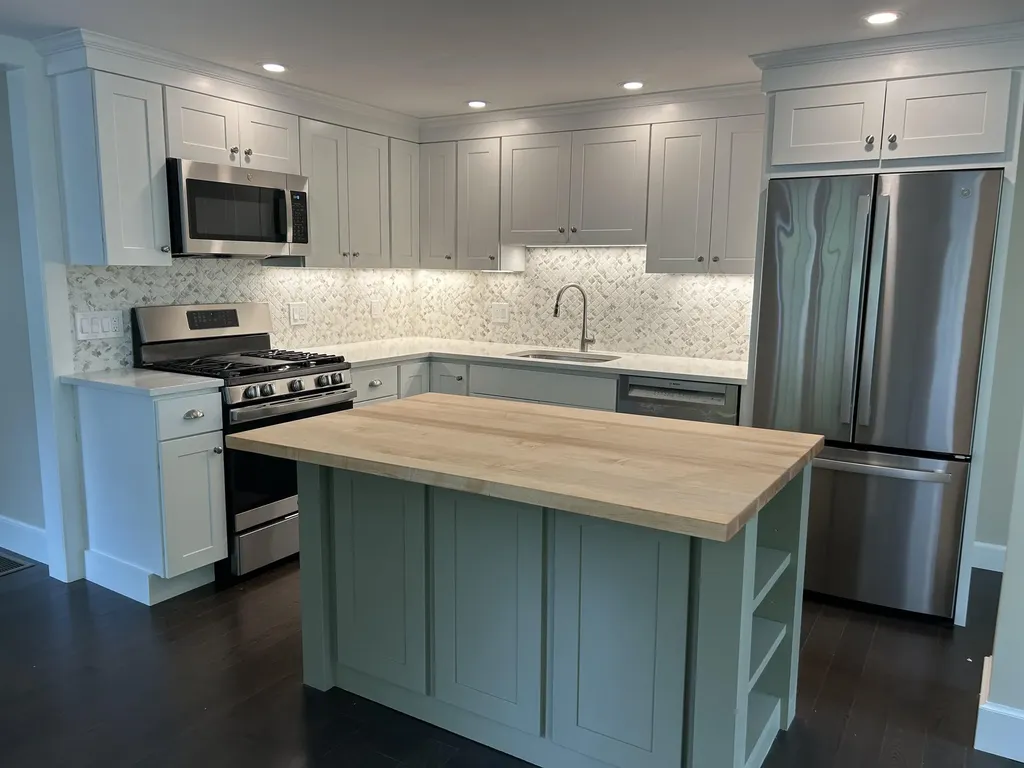 81 Front Street Exeter NH 03833