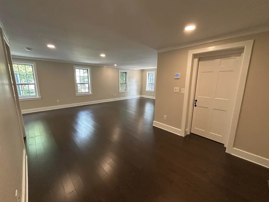 81 Front Street Exeter NH 03833