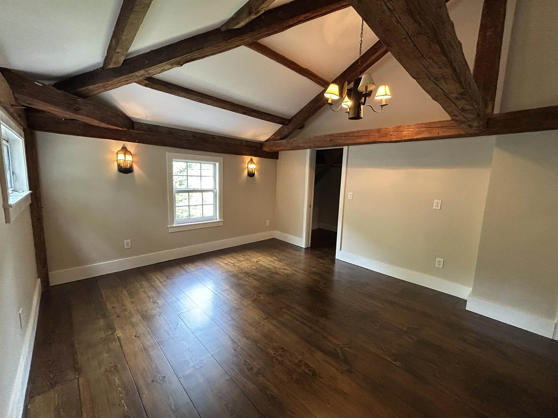 81 Front Street Exeter NH 03833