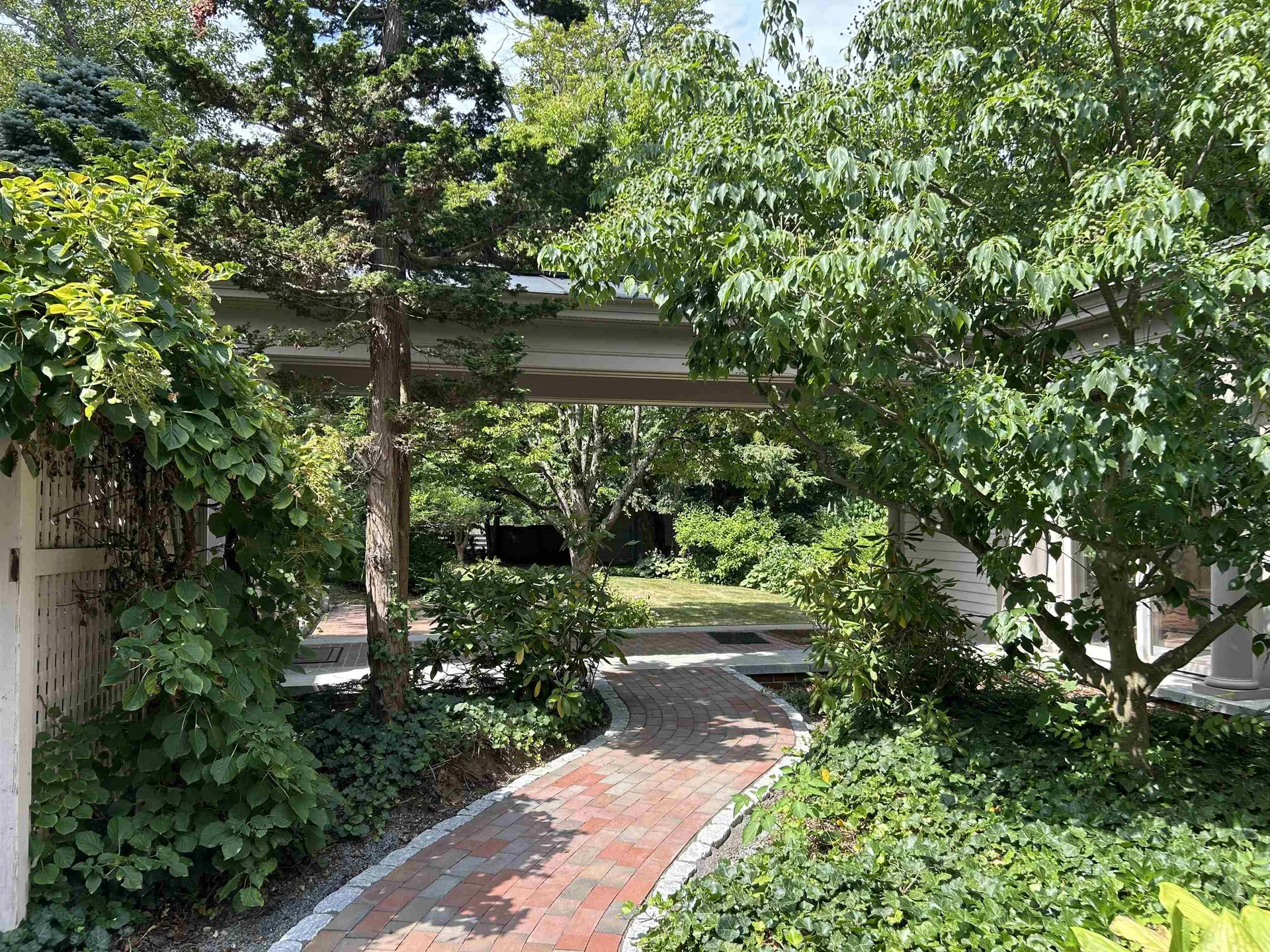 81 Front Street Exeter NH 03833