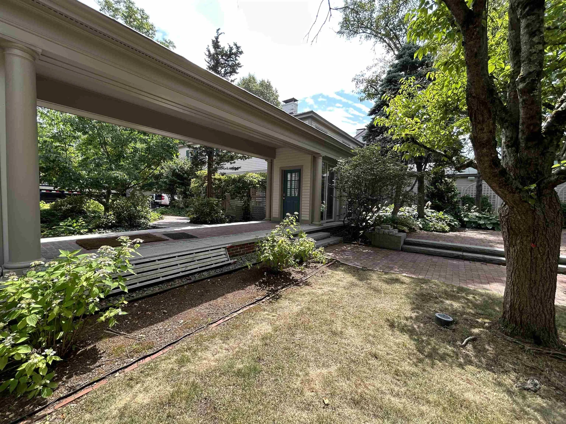 81 Front Street Exeter NH 03833