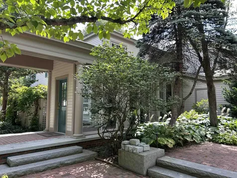 81 Front Street Exeter NH 03833