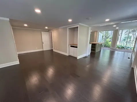 81 Front Street Exeter NH 03833