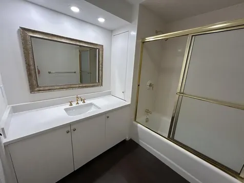 81 Front Street Exeter NH 03833