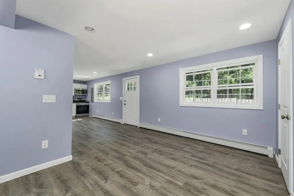85a North Road Deerfield NH 03037