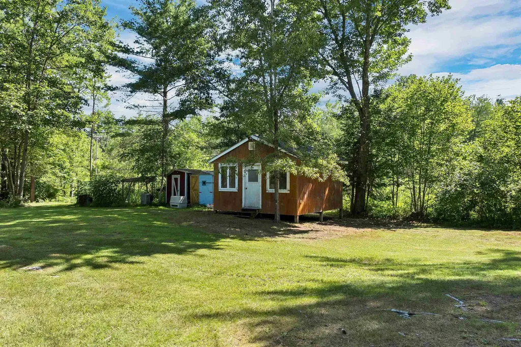 85a North Road Deerfield NH 03037