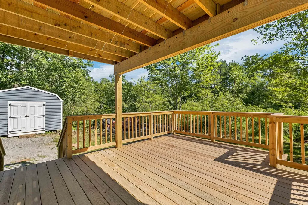85a North Road Deerfield NH 03037