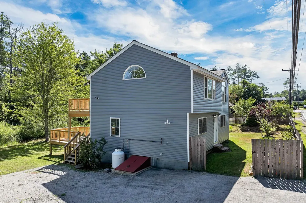 85a North Road Deerfield NH 03037