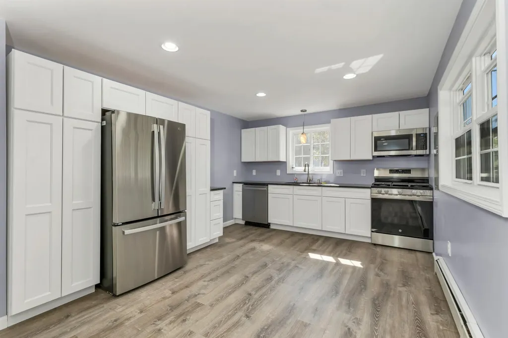 85a North Road Deerfield NH 03037
