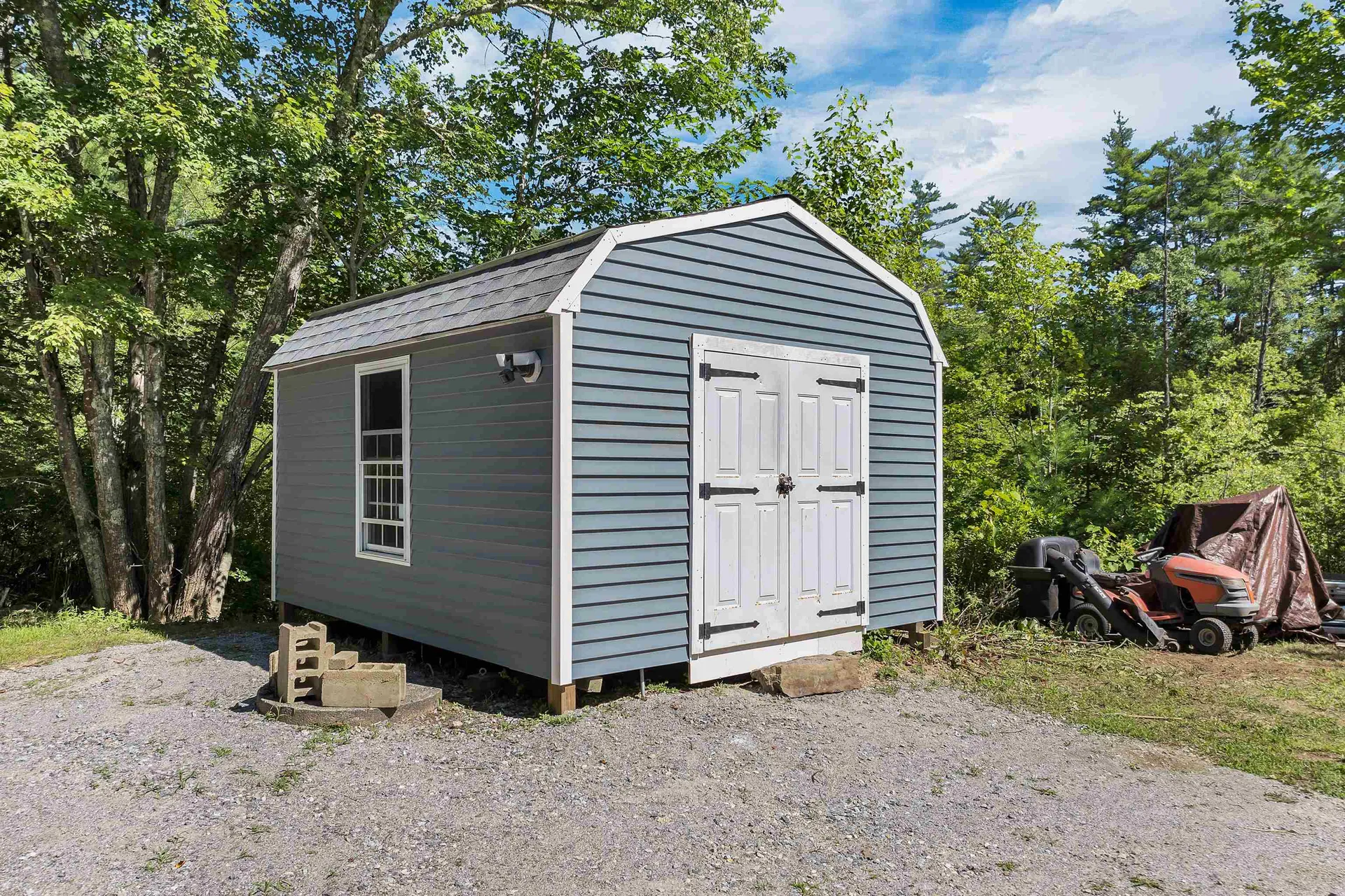 85a North Road Deerfield NH 03037