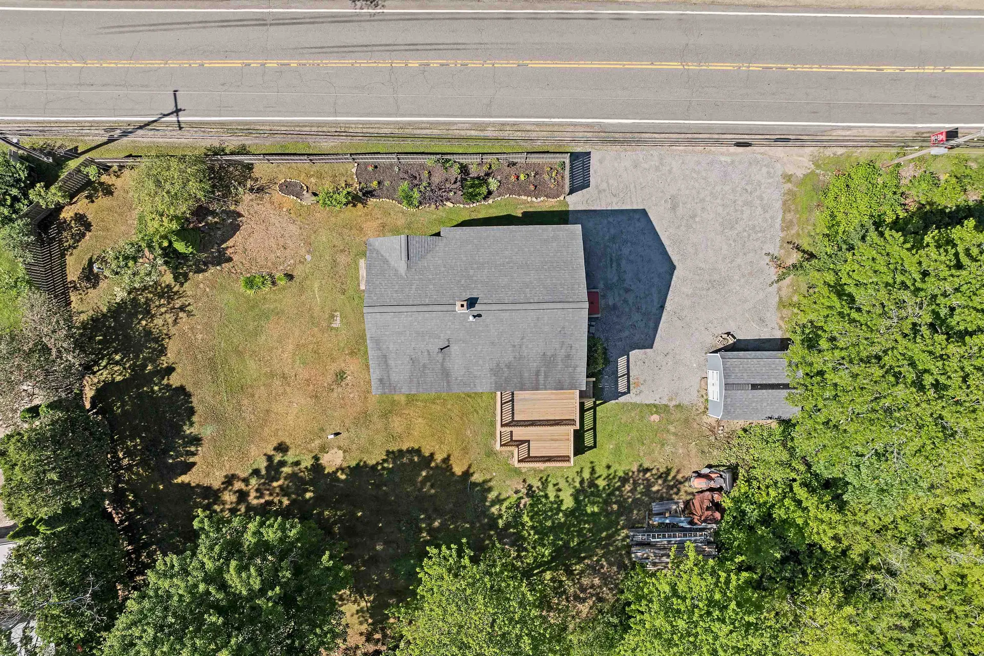 85a North Road Deerfield NH 03037