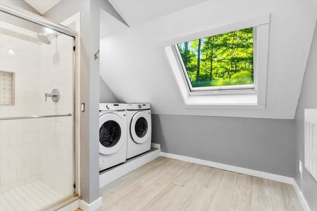 509 Thompson Pond Road Pownal VT 05261