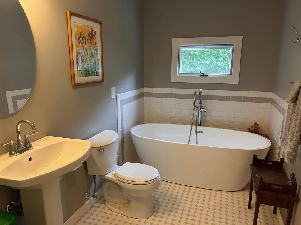 509 Thompson Pond Road Pownal VT 05261