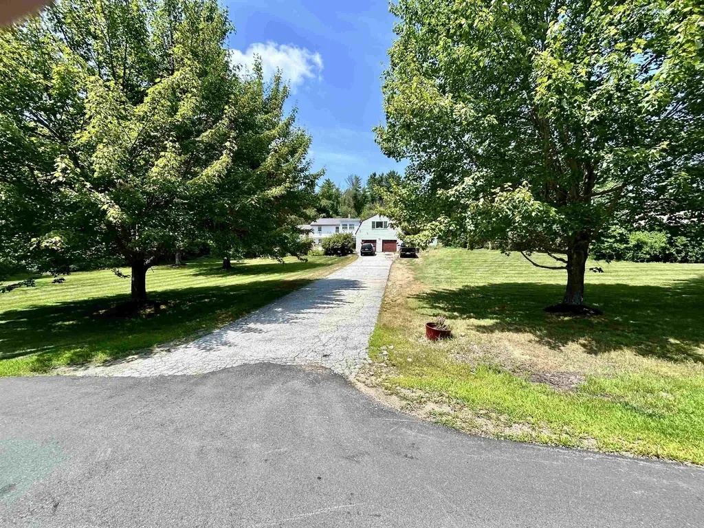 12 Pingree Hill Road Derry NH 03038